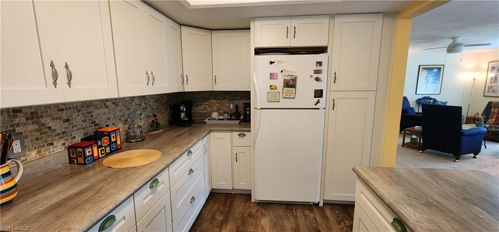 109 Georgetown BLVD 109-11