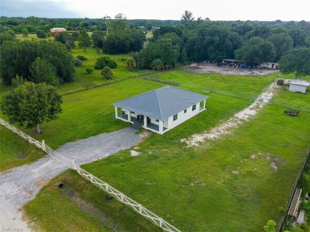 525 Granja AVE-10