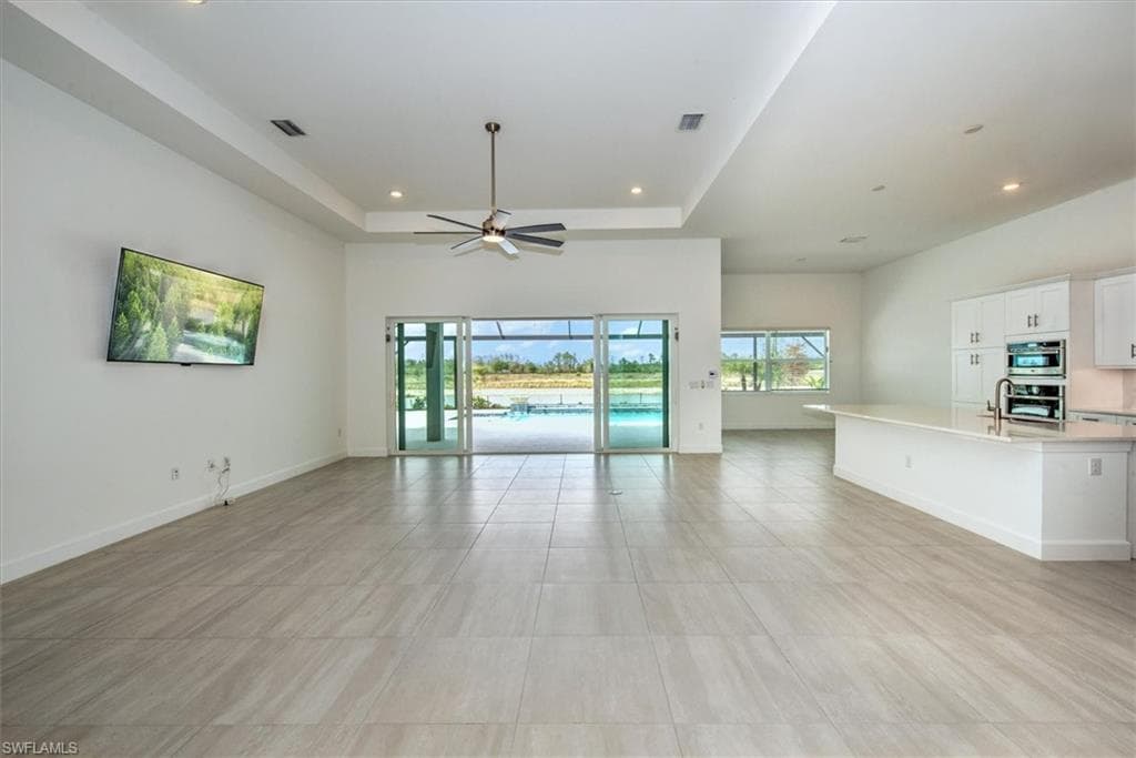 17211 Blue Sapphire DR-4