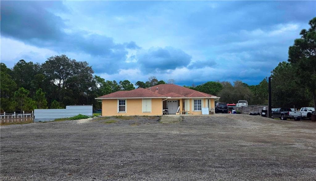 355 Lindero ST-2