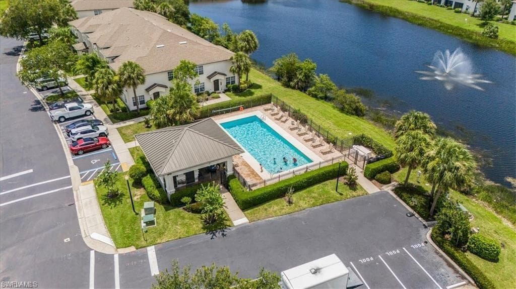 9051 Gervais CIR 1508-28