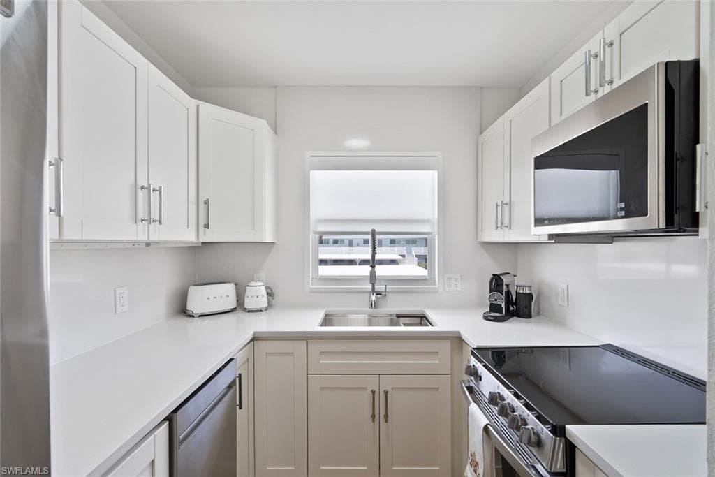 410 Broad AVE S H410-2