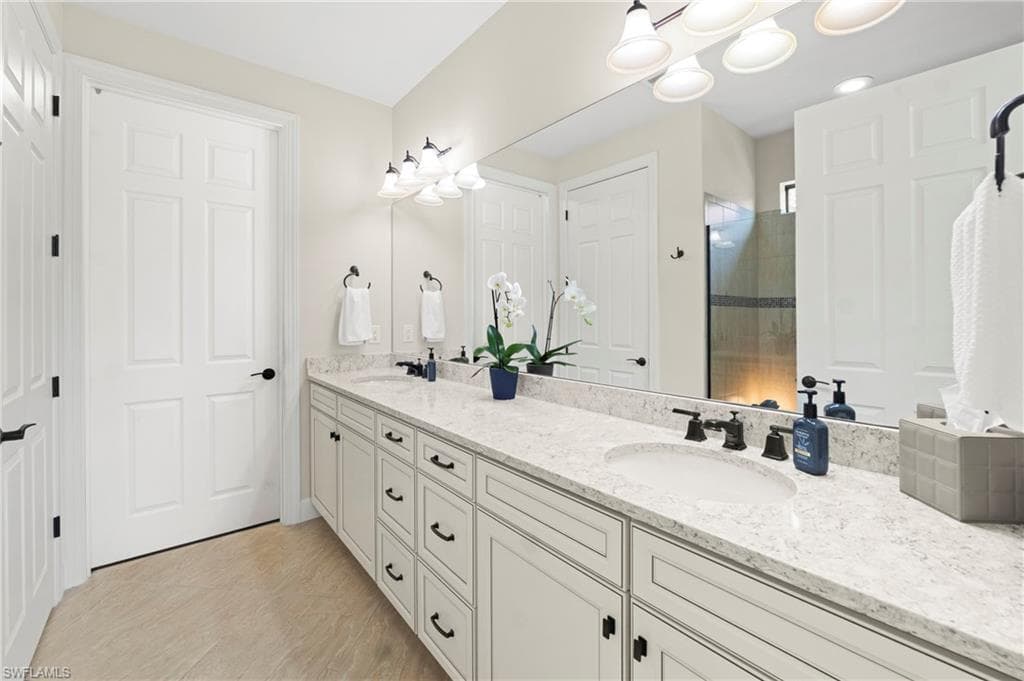12855 Epping WAY-23