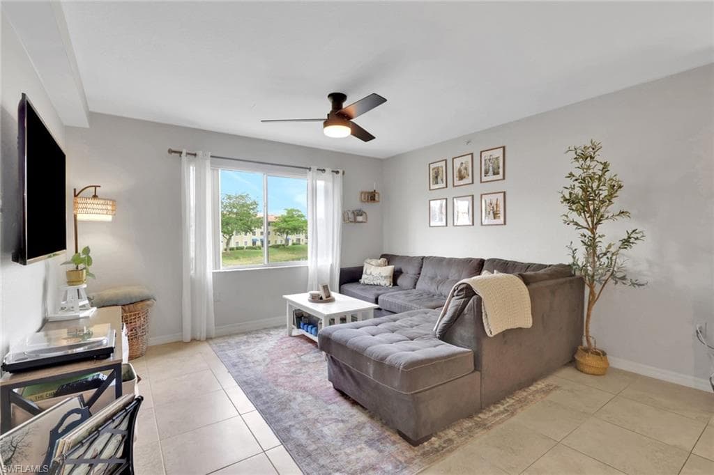 8304 Key Royal CIR 1723-11