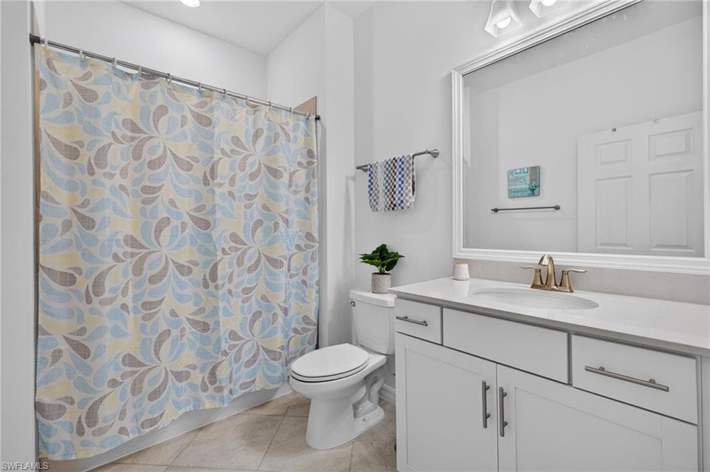 12051 Santaluz DR 201-20