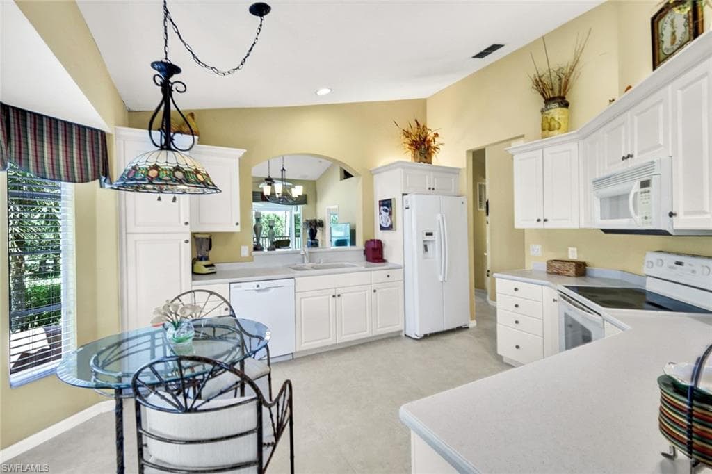 20101 Seagrove ST 705-6