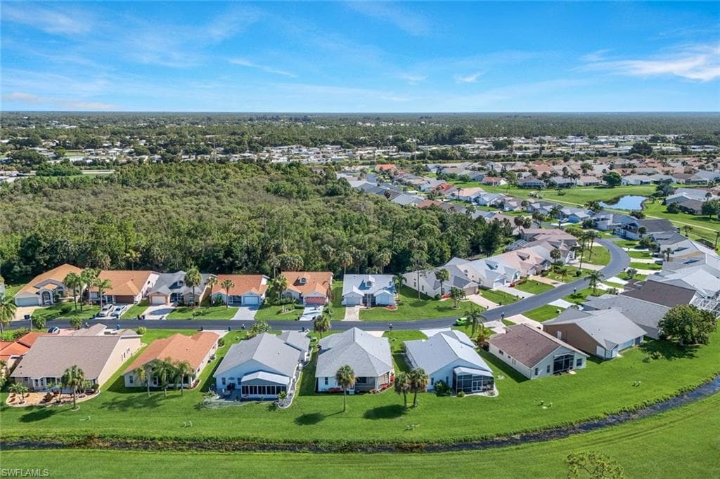 3895 Sabal Springs BLVD-33