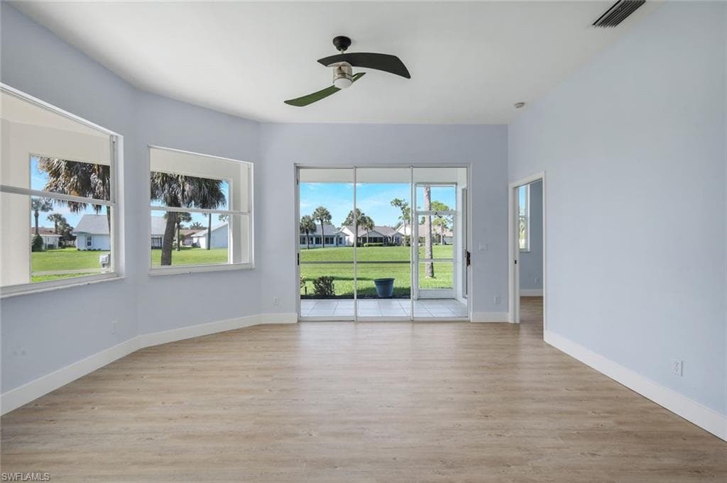 3895 Sabal Springs BLVD-15