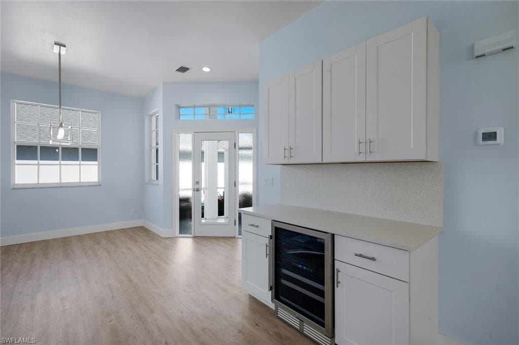 3895 Sabal Springs BLVD-21