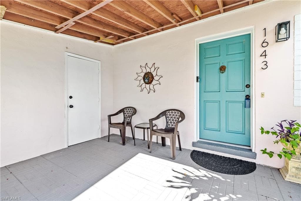 1643 Ricardo AVE-4