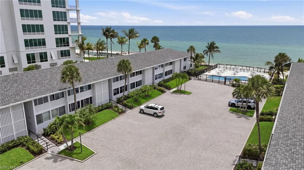 1065 Gulf Shore BLVD N 108-30