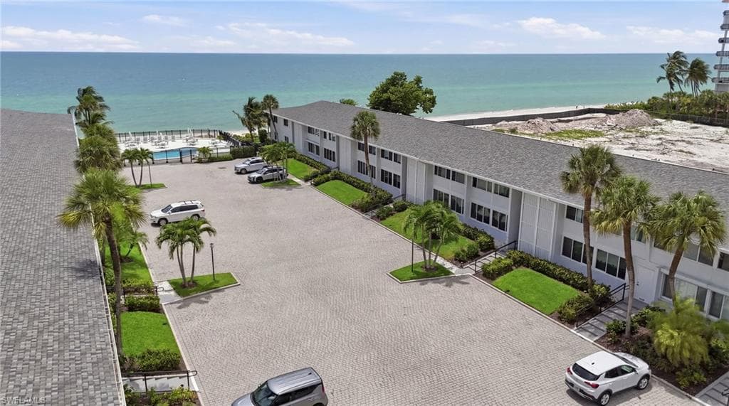 1065 Gulf Shore BLVD N 108-31