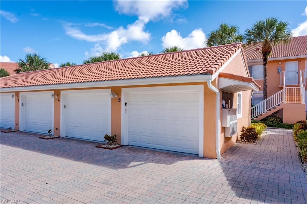 6760 Beach Resort DR 5-32