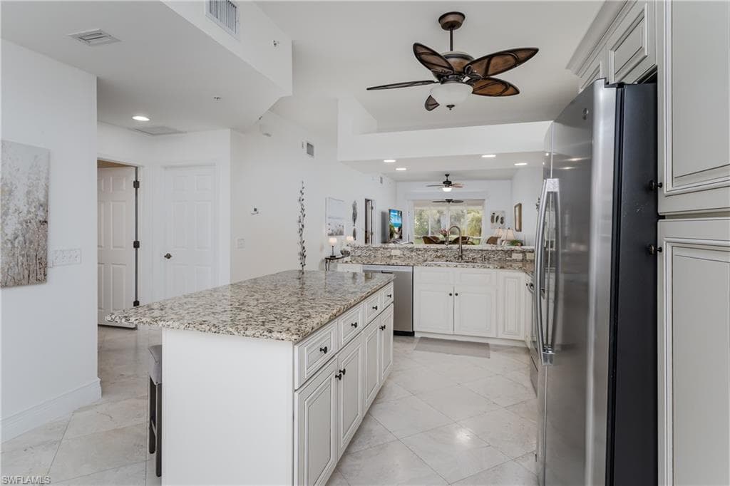 6760 Beach Resort DR 5-5