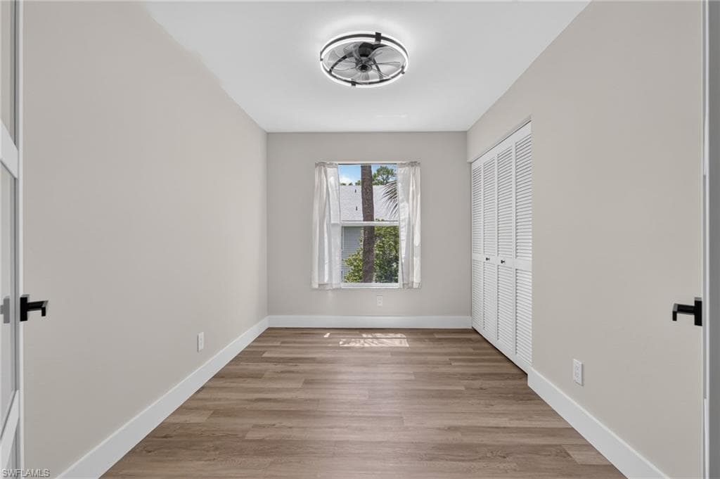 1915 Courtyard WAY 202-22