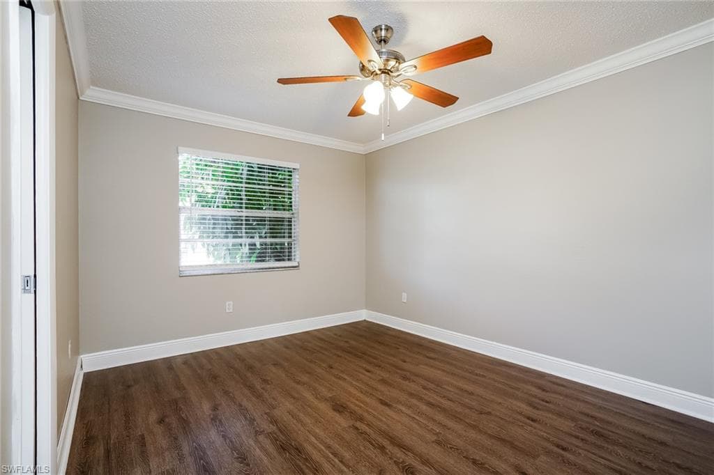 19035 Miami BLVD-9