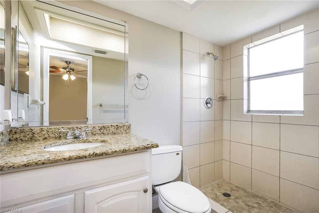 19035 Miami BLVD-10