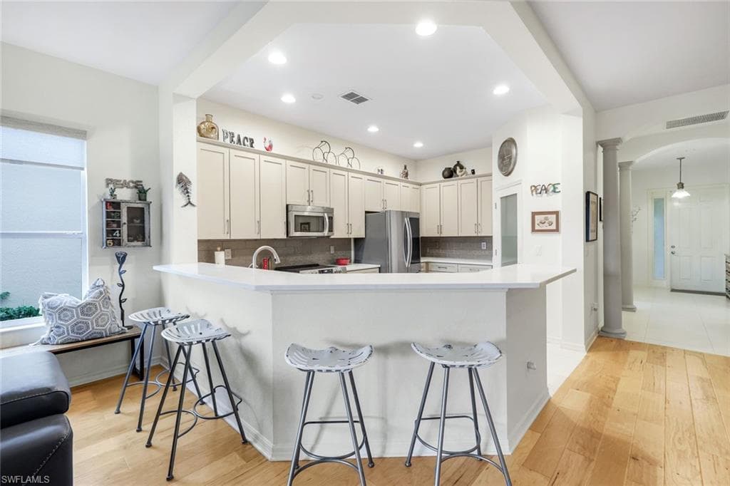 13850 Cleto DR-11