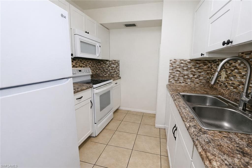 2828 Jackson ST C4-17