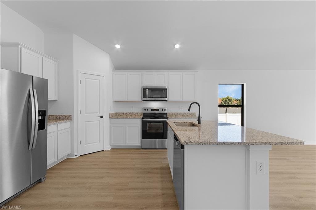 252 Lunette ST-6