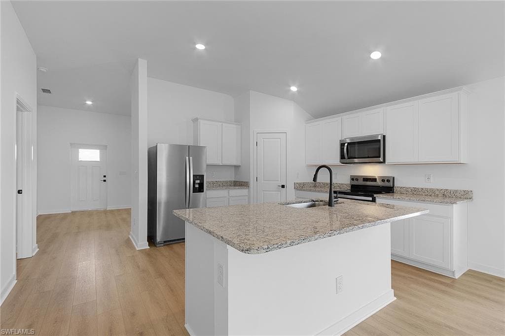 252 Lunette ST-3