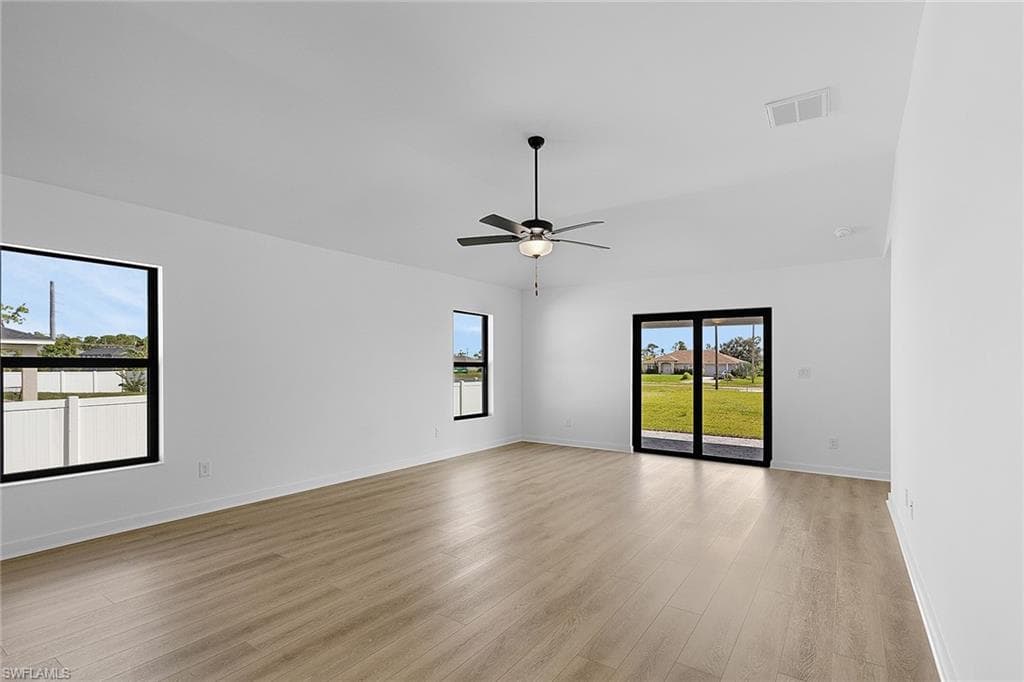 252 Lunette ST-8
