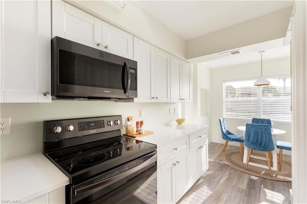 137 Wading Bird CIR F101-3