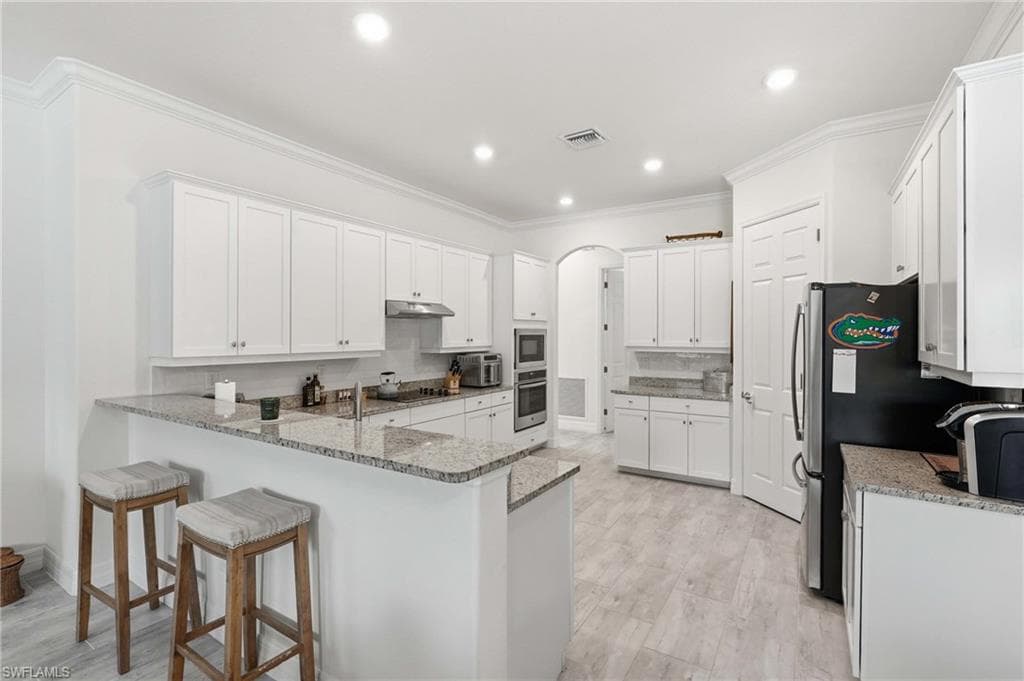 14189 Mindello DR-15
