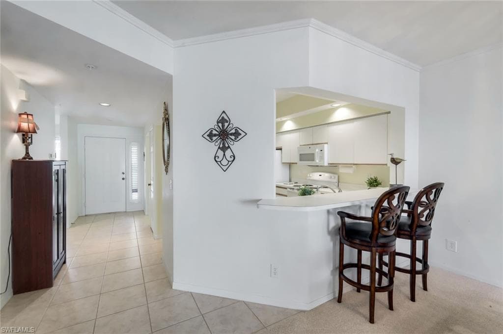4110 Sawgrass Point DR 104-9