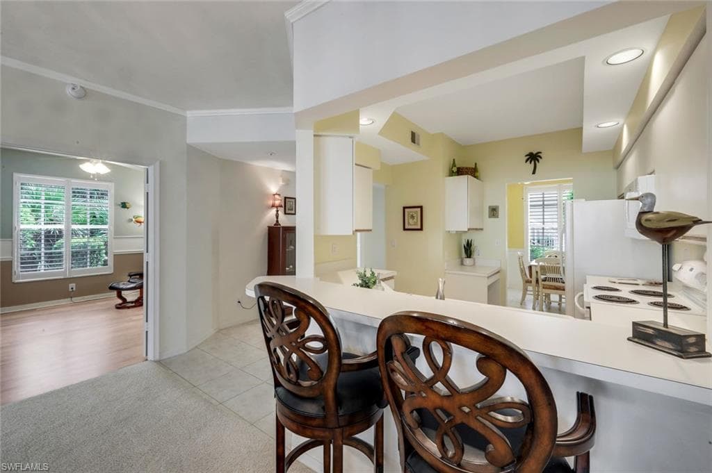 4110 Sawgrass Point DR 104-10