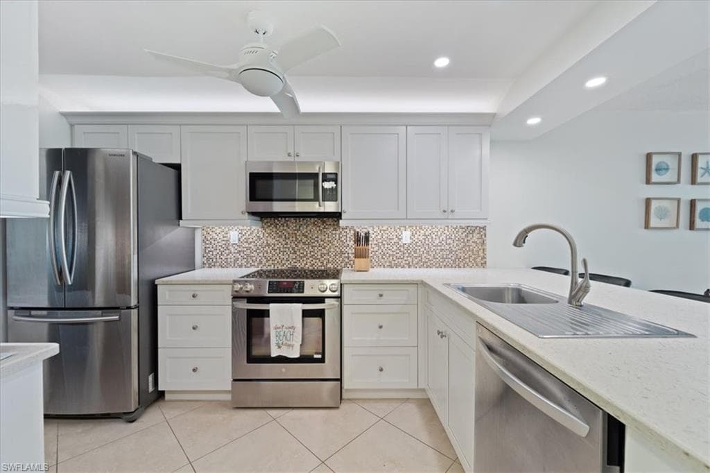 601 Seaview CT C103-6