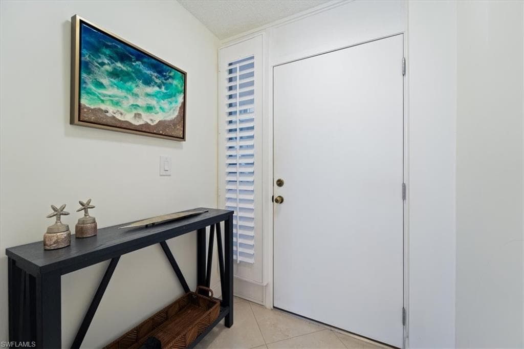 601 Seaview CT C103-4