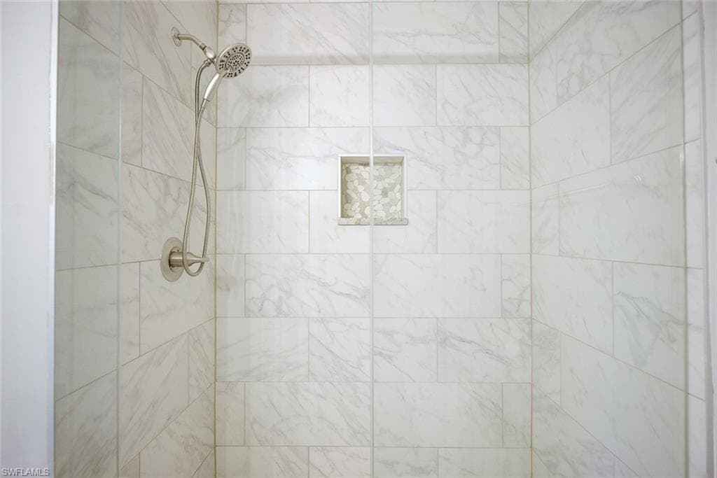 3810 Cormorant Point DR-29