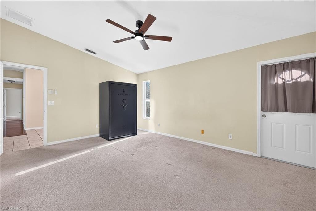 18335 Heather RD-15