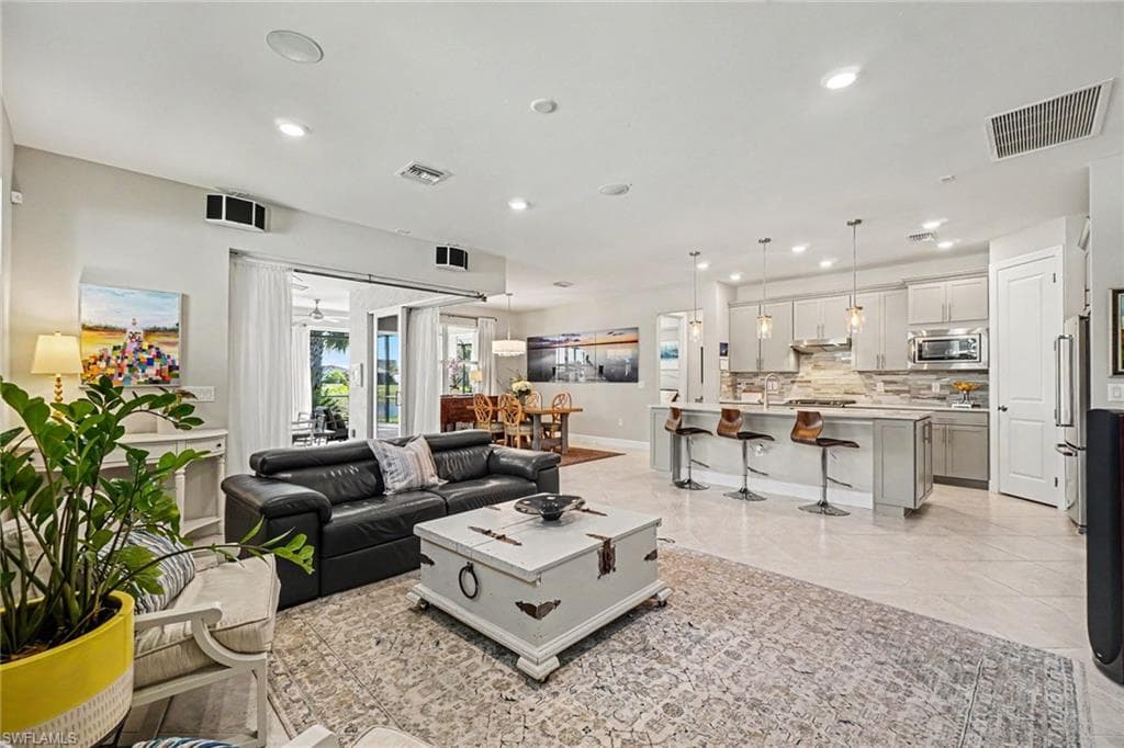 42999 Wiregrass LN-6