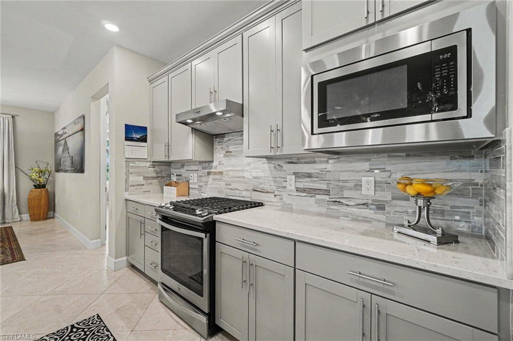 42999 Wiregrass LN-11