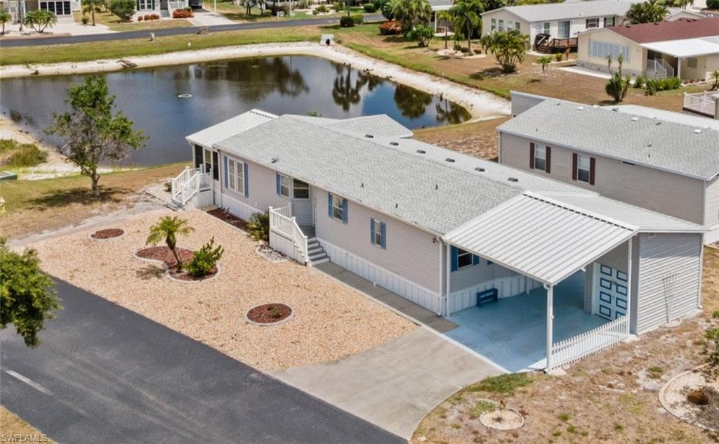 9177 Pinehaven WAY-1