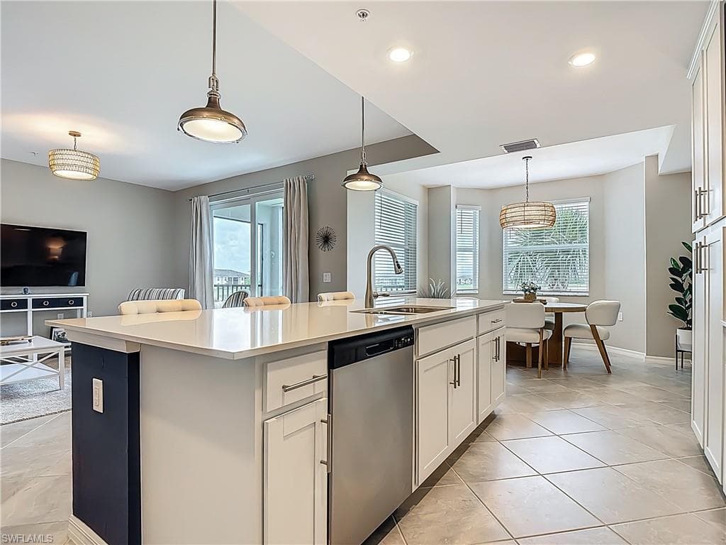 43981 Boardwalk Loop 2222-10