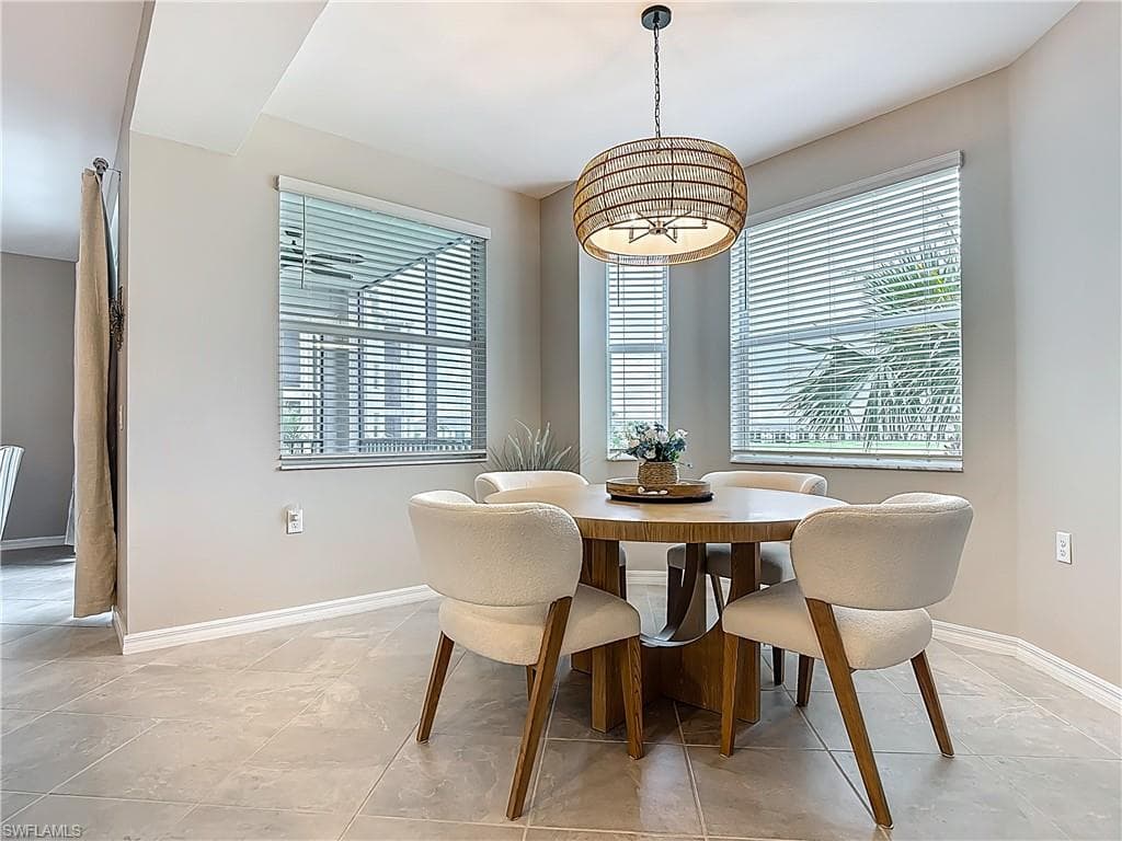 43981 Boardwalk Loop 2222-15