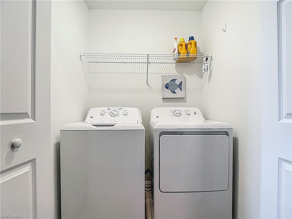 43981 Boardwalk Loop 2222-29