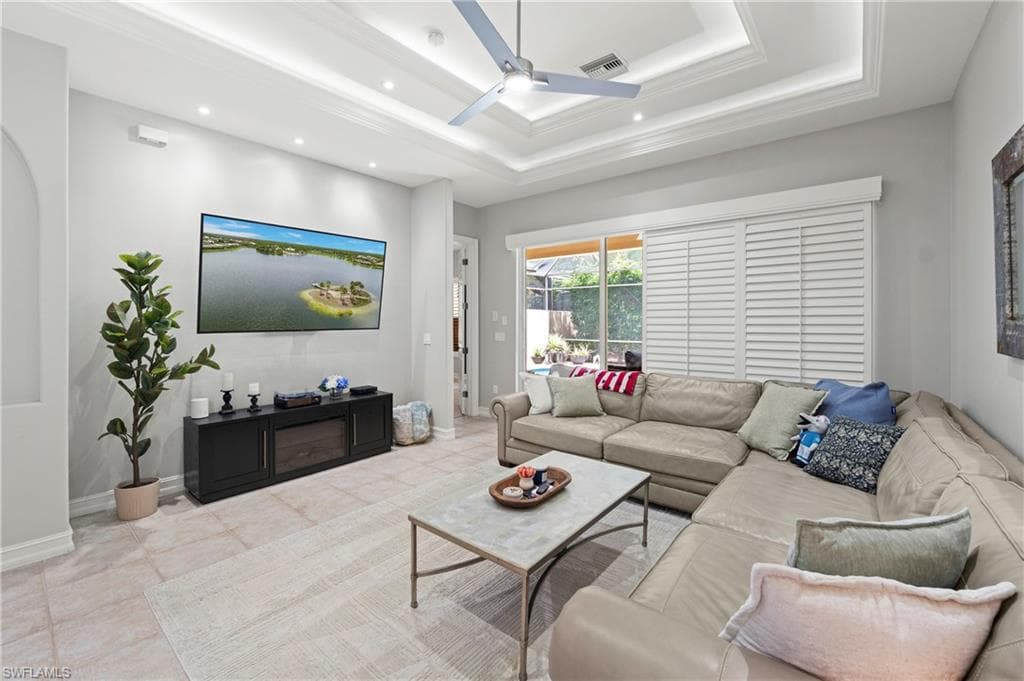3123 Santorini CT-2