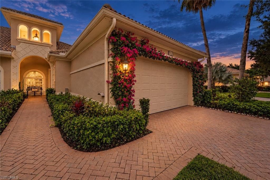 3123 Santorini CT-1