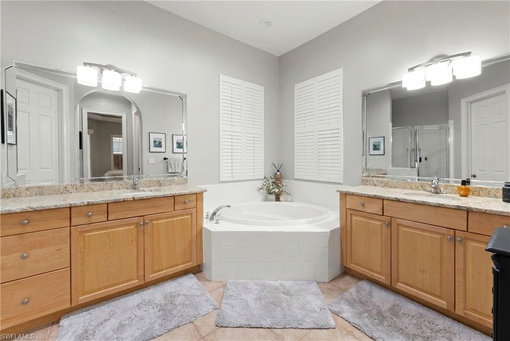 3123 Santorini CT-20