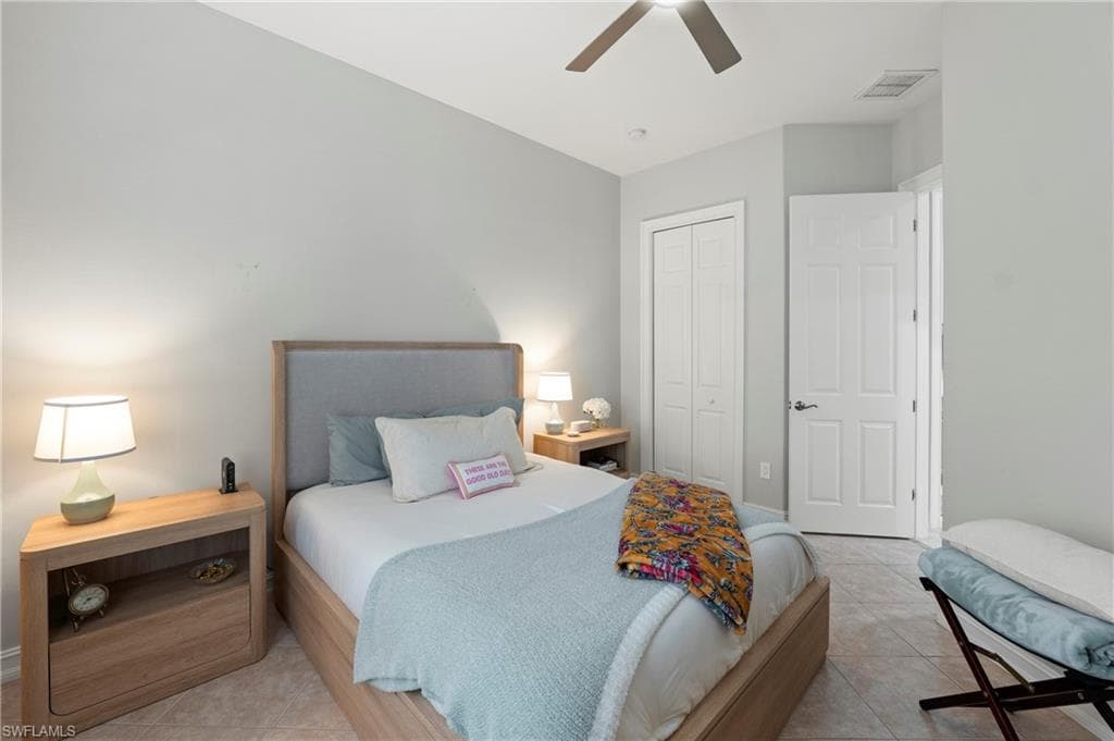 3123 Santorini CT-24