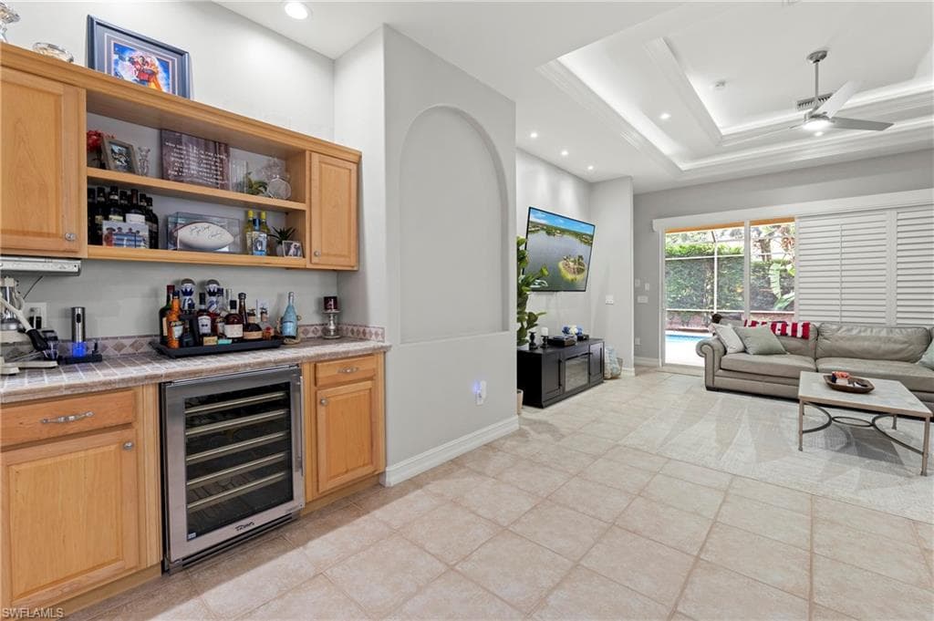 3123 Santorini CT-14