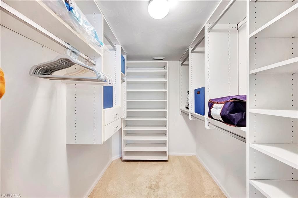 1925 Courtyard WAY F101-12