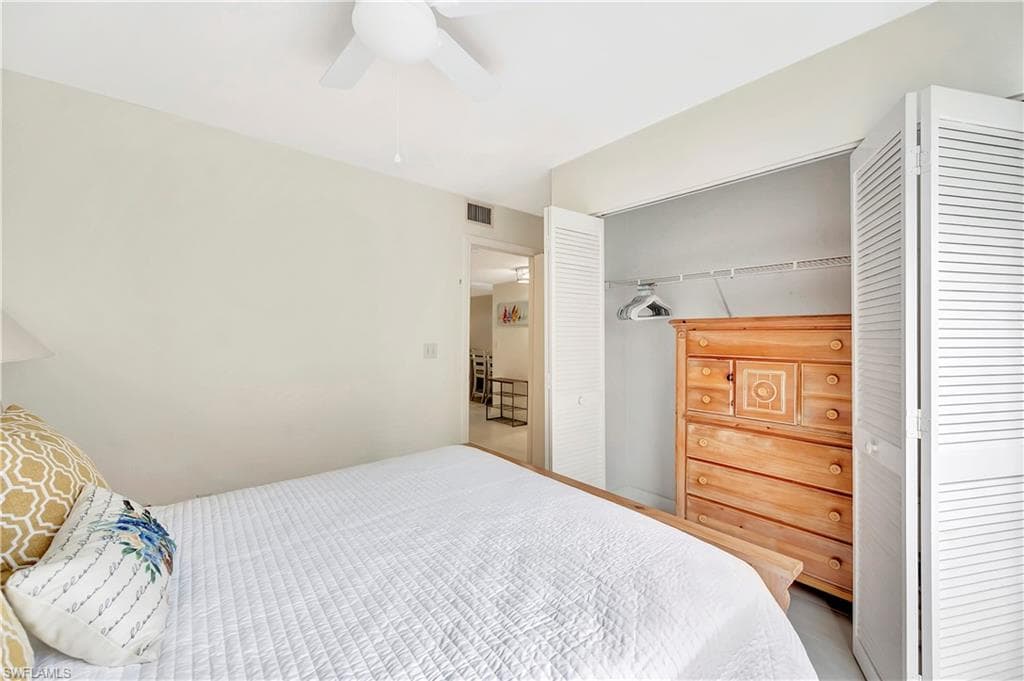 1925 Courtyard WAY F101-14