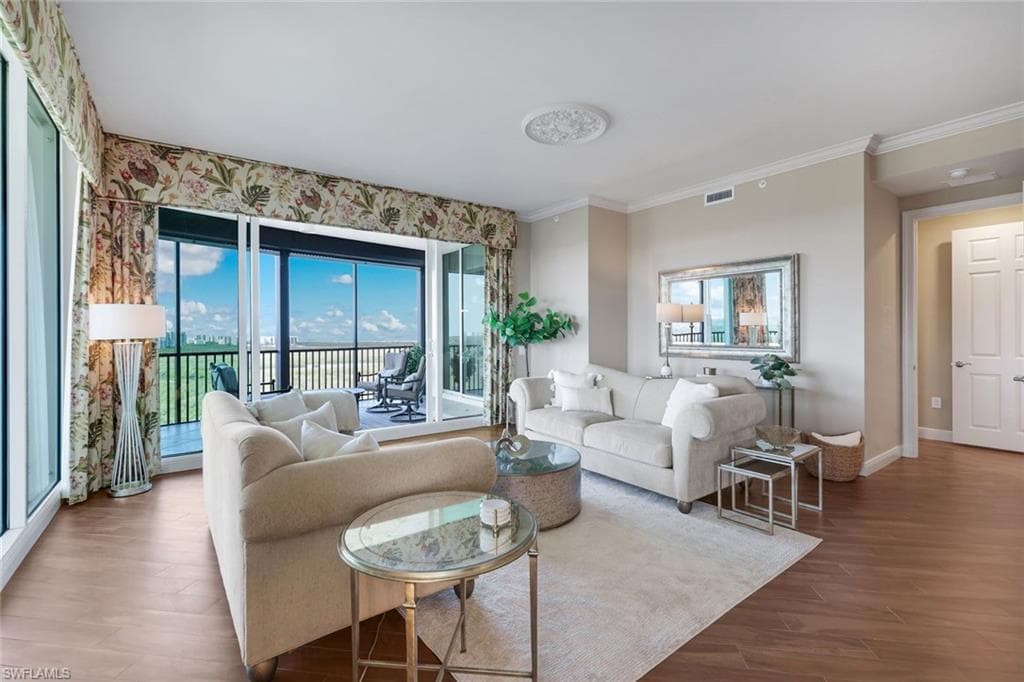455 Cove Tower DR 1701-17