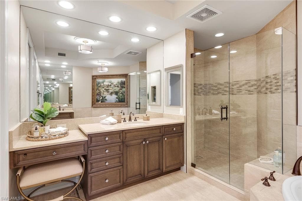 455 Cove Tower DR 1701-20