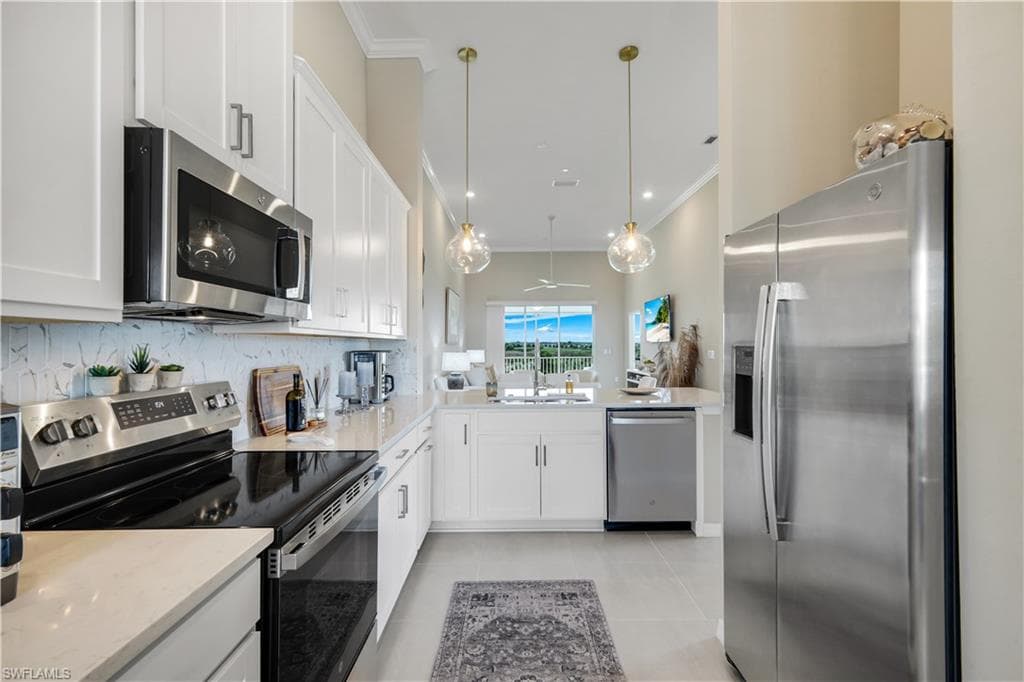 11811 Venetian Lagoon DR 204-17